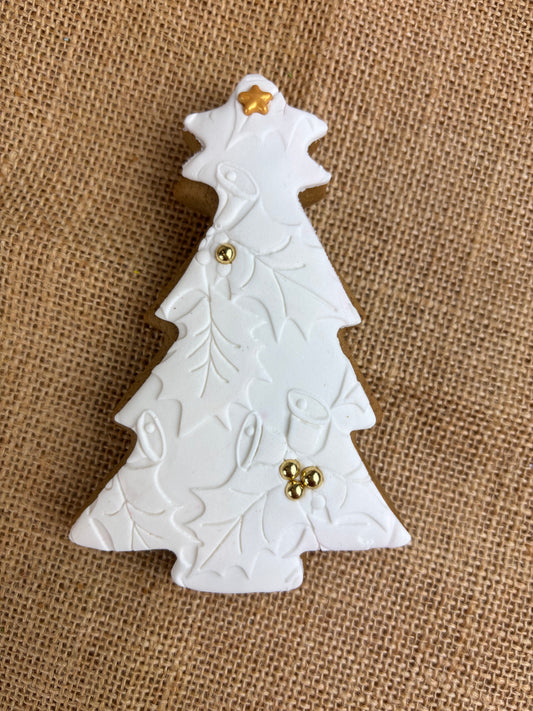 Tree white
