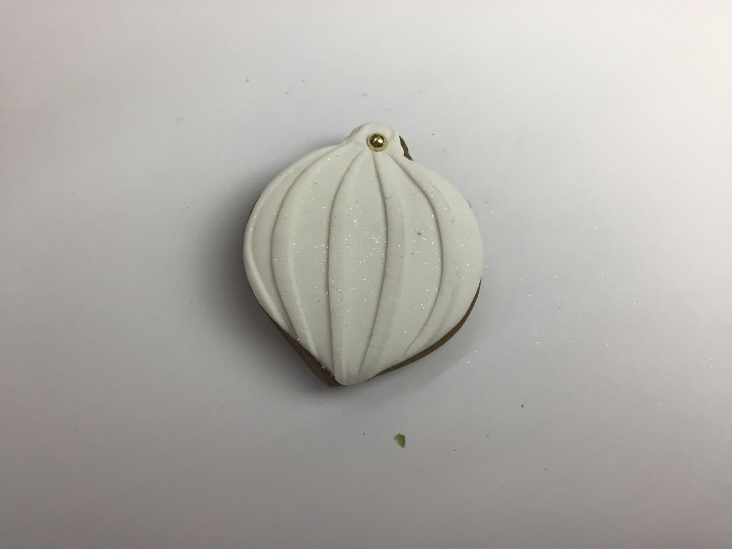 Mini bauble white