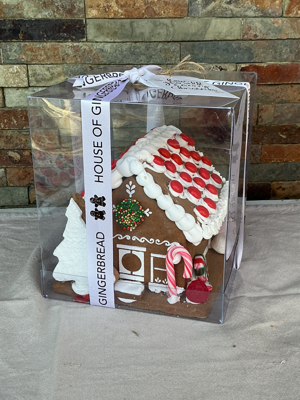 Small house red smarties